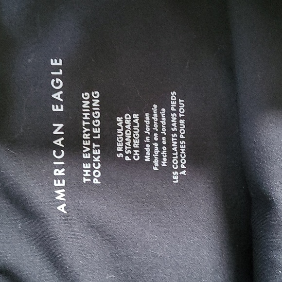 SALE--American Eagle The everything pocket legging - Picture 4 of 5